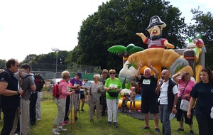 Avant le départ du parcours de marche nordique 7 km 