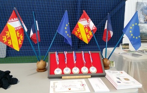Les médailles et diplômes remis aux membres bénévoles investis au sein de la Concorde Robertsau