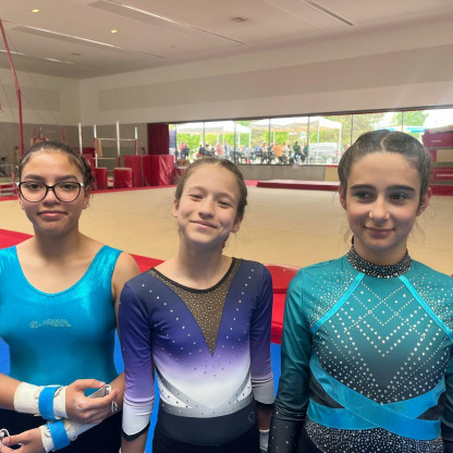 Féd A individuelles - Doha, Sofia et Noemi, premières à passer en 12/13